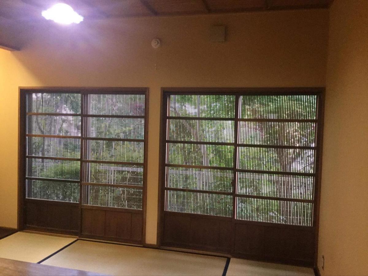 一客一亭の宿 遊楽 Satsumasendai Екстер'єр фото
